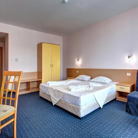 ホテル Hotel Sol E Mar サニービーチ